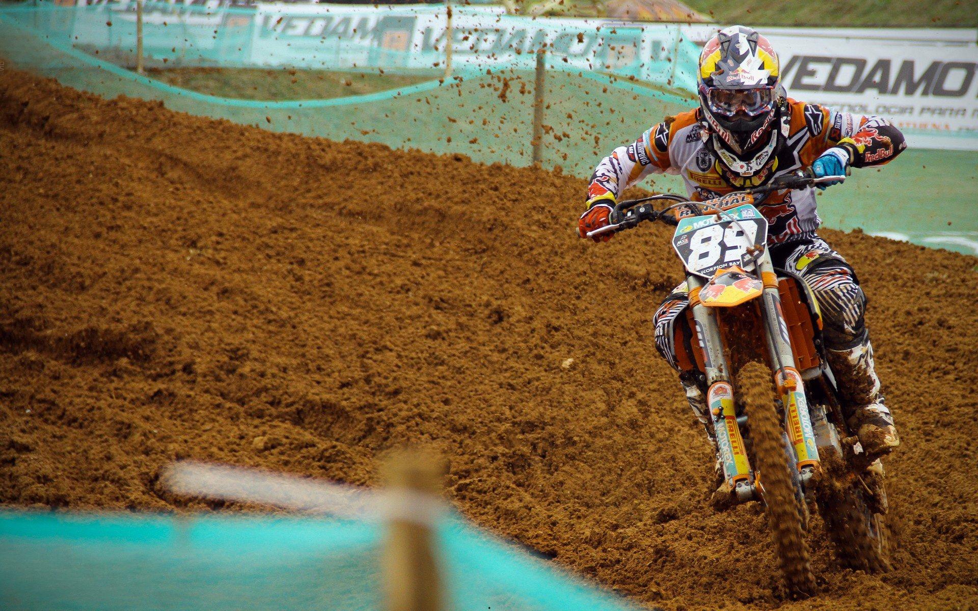 双加时鏖战!湖人险胜勇士,詹姆斯关键三分锁定胜局