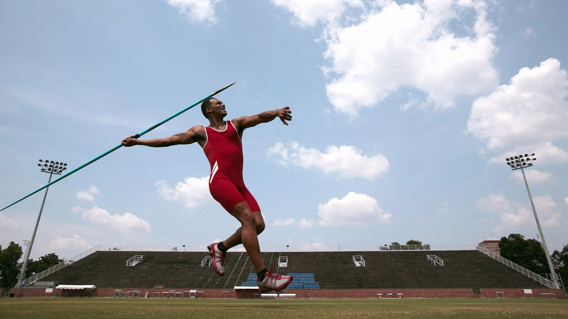 激烈角逐！全国田径锦标赛接力赛上演巅峰对决
